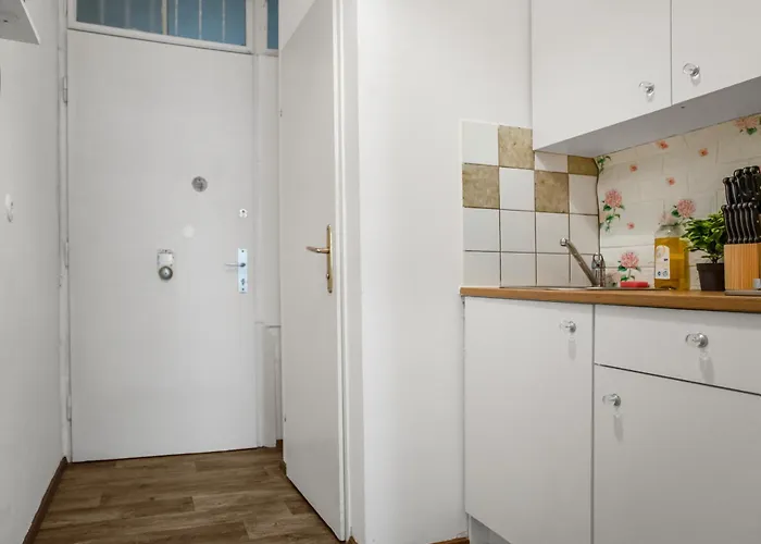 דירה Comfortable 2br & Well Connected וינה
